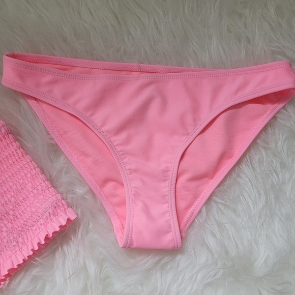 NWT Cabana del Sol - small 2 piece bikini - bubble gum pink - bandeau swimwear - Picture 9 of 12